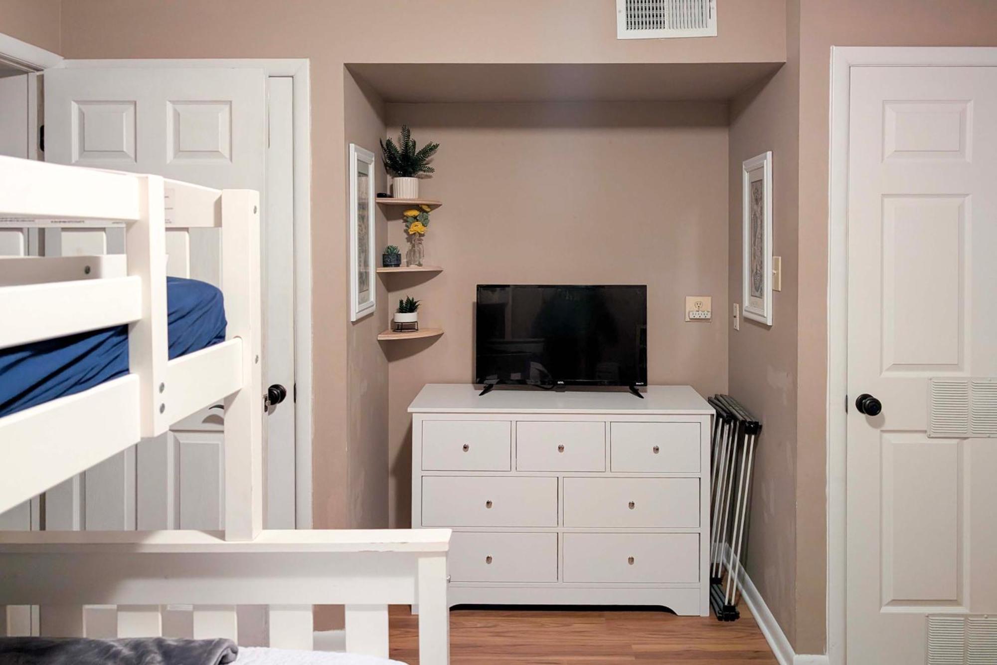 Coastal Condo With Pool, 1 Block To Wildwood Beach! Eksteriør billede