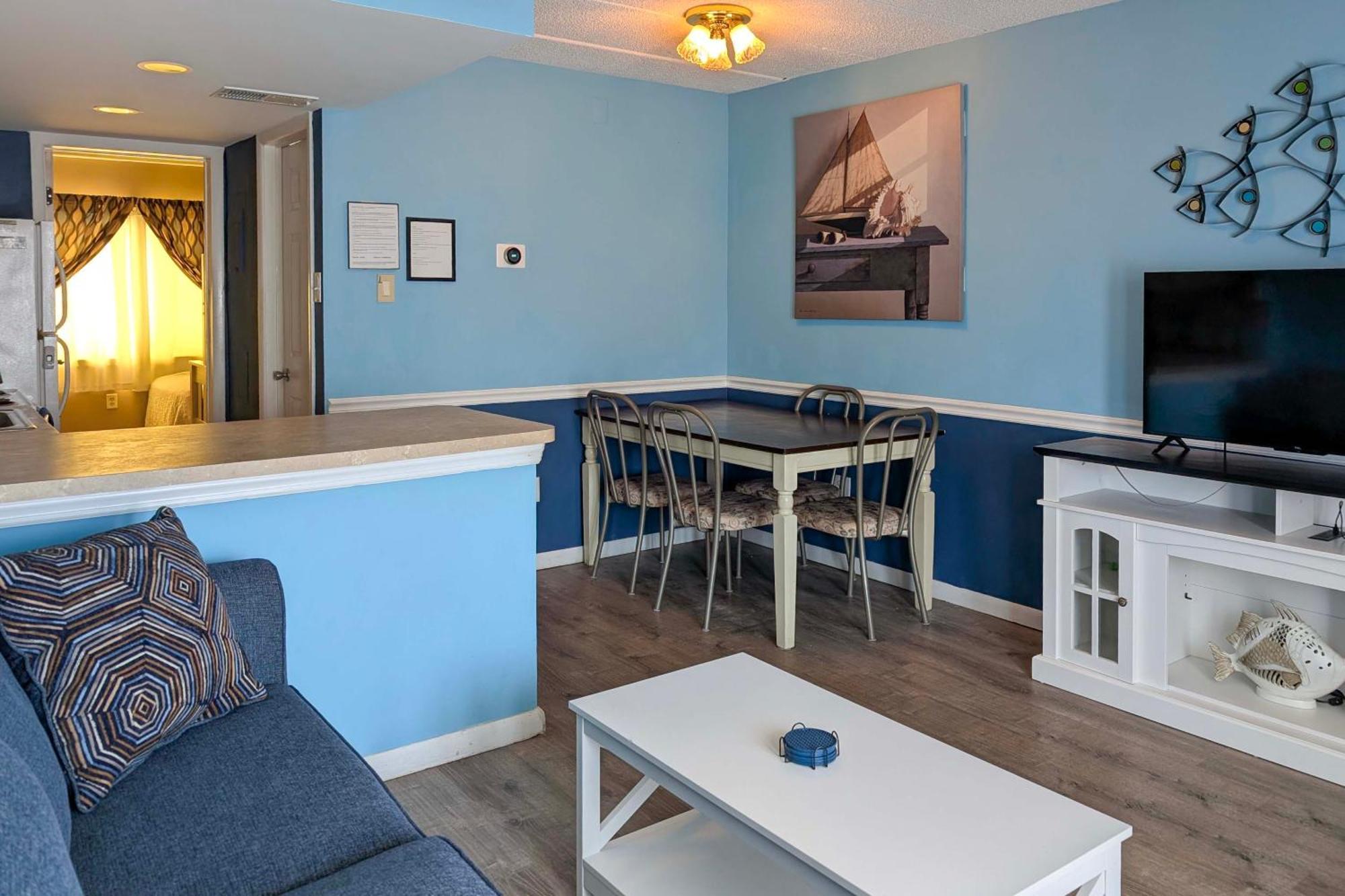 Coastal Condo With Pool, 1 Block To Wildwood Beach! Eksteriør billede